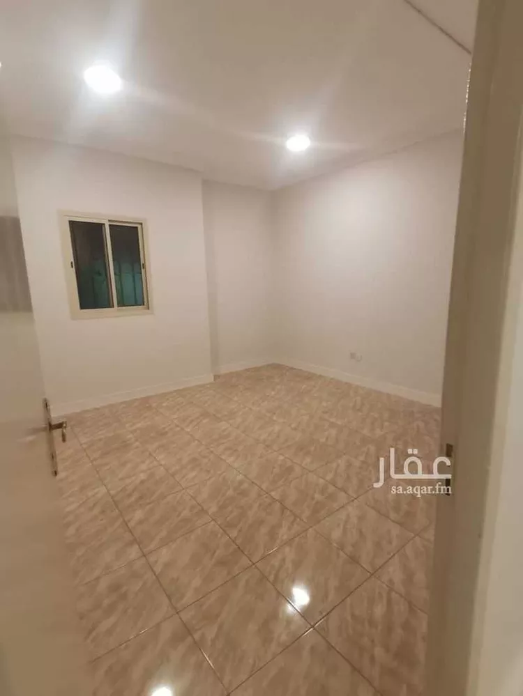 شقة للإيجار في شارع النجاح, حي إشبيلية, مدينة الرياض, منطقة الرياض صورة 3