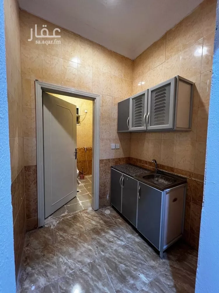 شقة للإيجار في شارع النجاح, حي إشبيلية, مدينة الرياض, منطقة الرياض صورة 5