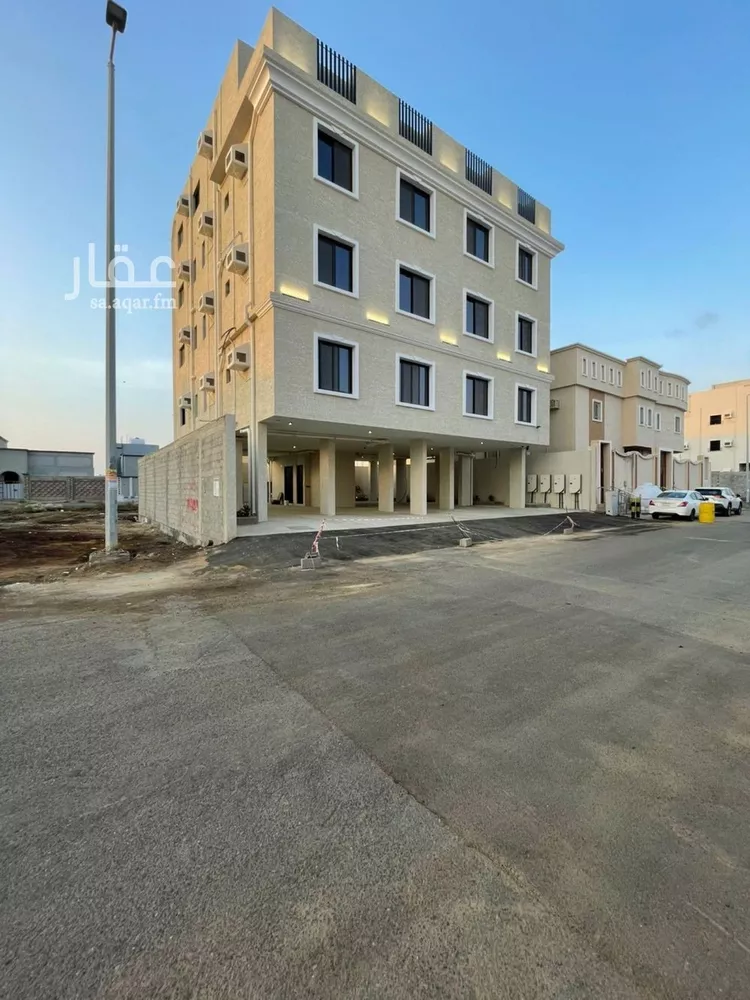 شقة للبيع في شارع أحمد عبد الله الفاسي, حي السويس 2, مدينة جازان, منطقة جازان صورة 2