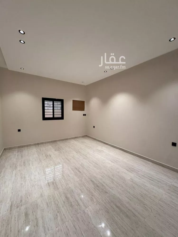 شقة للبيع في شارع شارع عبادة بن الصامت, حي المحمدية 2, مدينة جازان, منطقة جازان صورة 3
