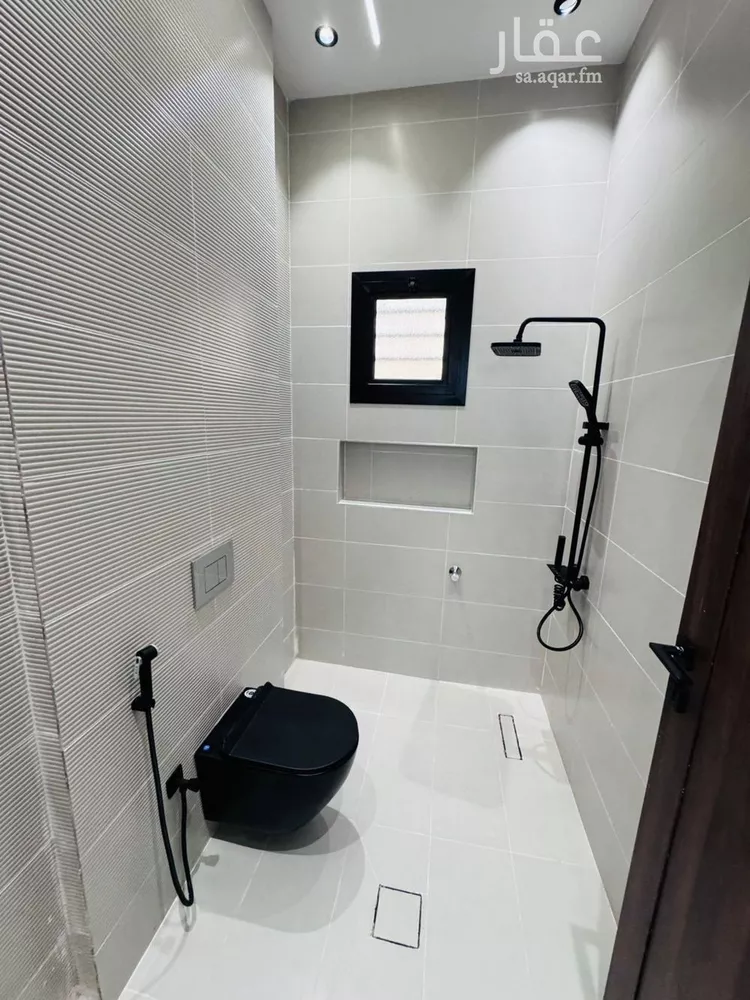 شقة للبيع في شارع ام المؤمنين جويرية بنت الحارث, حي الرحاب 2, مدينة جازان, منطقة جازان صورة 5