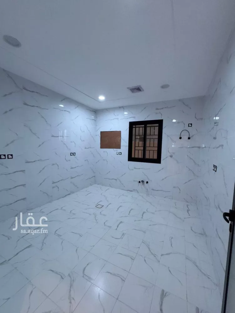 شقة للبيع في شارع معدان بن اوس, حي الرحاب 1, مدينة جازان, منطقة جازان 6