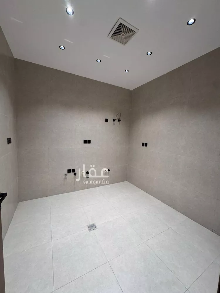 شقة للبيع في شارع شهيد الدين ثم الوطن عبدالله شيبان حسن حمدي, حي الشاطئ, مدينة جازان, منطقة جازان صورة 4