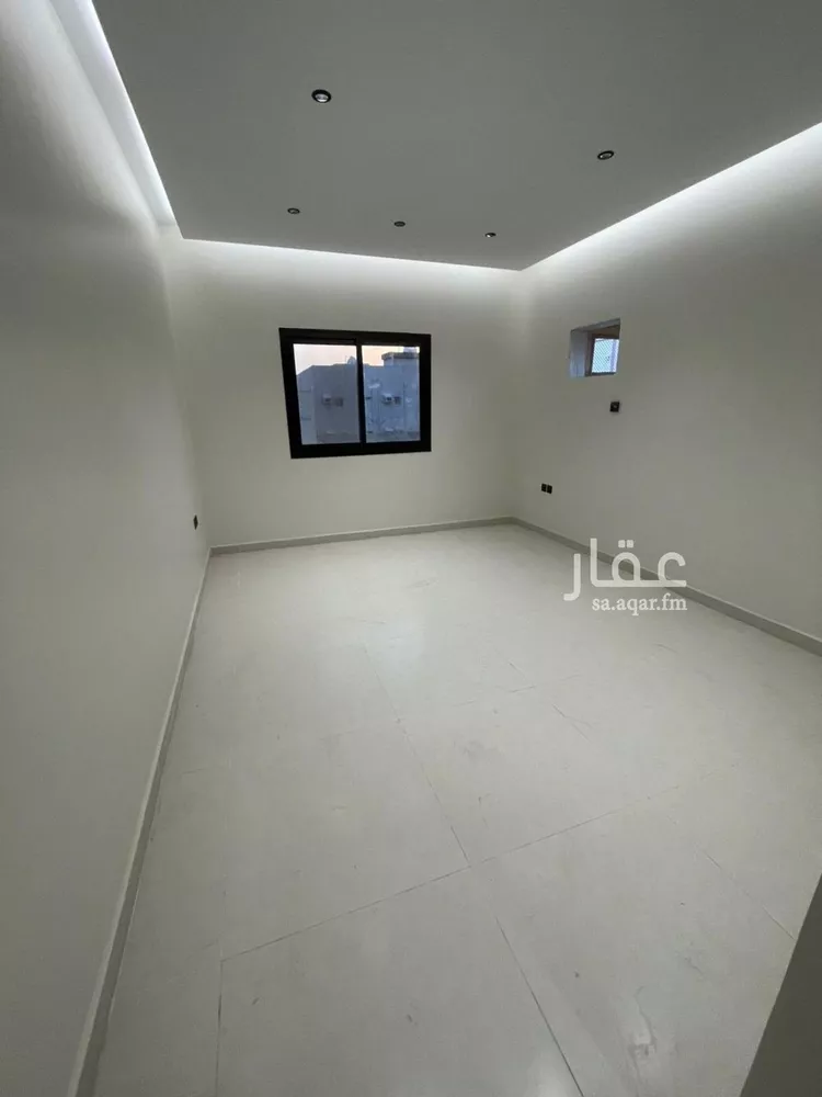 شقة للبيع في شارع أحمد عبد الله الفاسي, حي السويس 2, مدينة جازان, منطقة جازان صورة 5