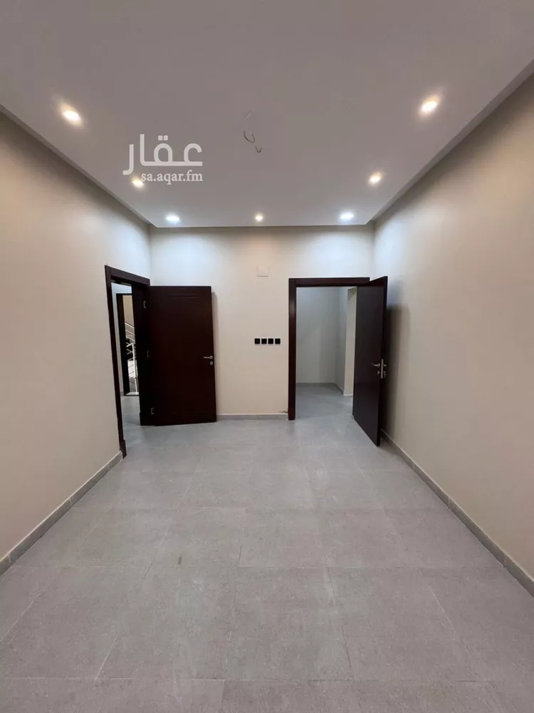 شقة للبيع في شارع الزواوي, حي الرحاب 1, مدينة جازان, منطقة جازان صورة 3