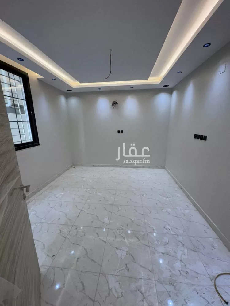 فيلا للبيع في شارع العام, حي الروضة, مدينة ابو عريش - ابو عريش, منطقة جازان 14