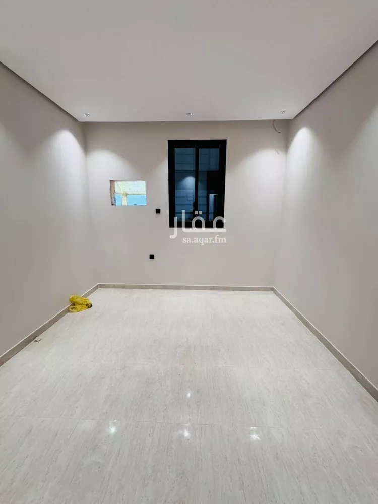 شقة للبيع في شارع شارع عمر بن عبد العزيز , حي الرحاب 1, مدينة جازان, منطقة جازان صورة 3