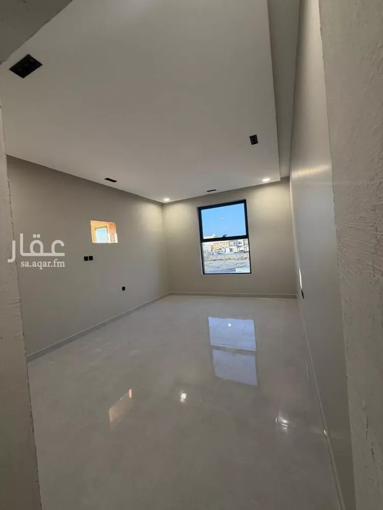 شقة للبيع في شارع أبي القاسم الزجاجي, حي السويس 1, مدينة جازان, منطقة جازان 13