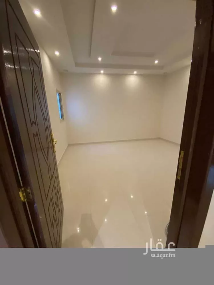 شقة للبيع في شارع نجران ، حي ظهرة لبن ، الرياض ، منطقة الرياض صورة 5