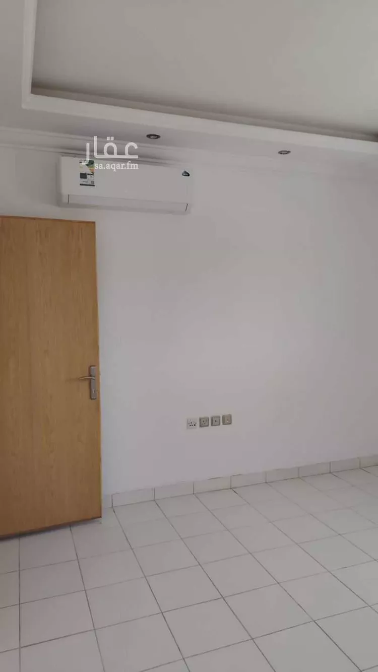 فيلا للإيجار في شارع عبدالملك بن مروان, حي المؤتمرات, مدينة الرياض, منطقة الرياض صورة 5