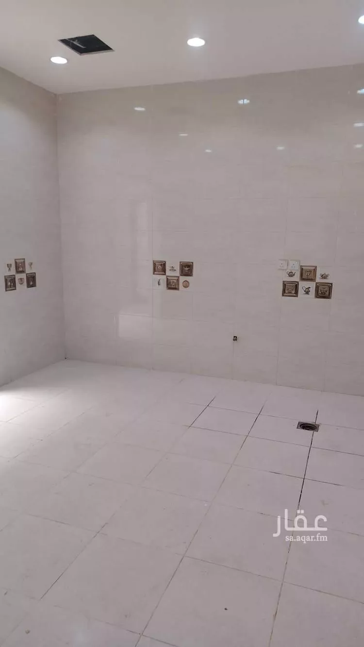 فيلا للإيجار في شارع الفريدة, حي عرقة, مدينة الرياض, منطقة الرياض 11