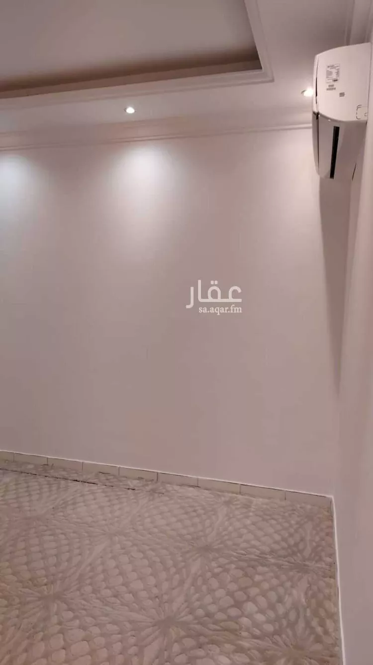 فيلا للإيجار في شارع أبي الحسن التهامي, حي المؤتمرات, مدينة الرياض, منطقة الرياض صورة 2