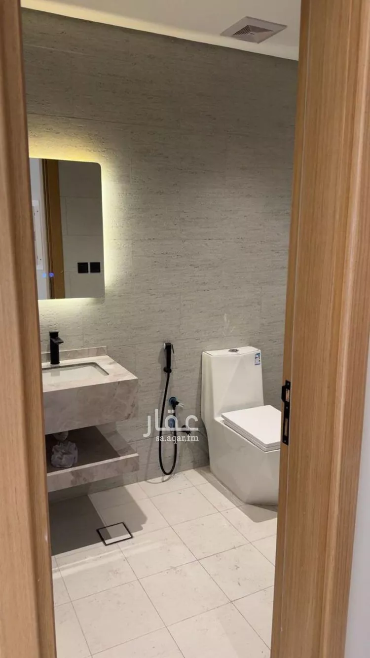 شقة للإيجار في شارع سكاكا, حي الحمراء, مدينة الخبر, المنطقة الشرقية صورة 5