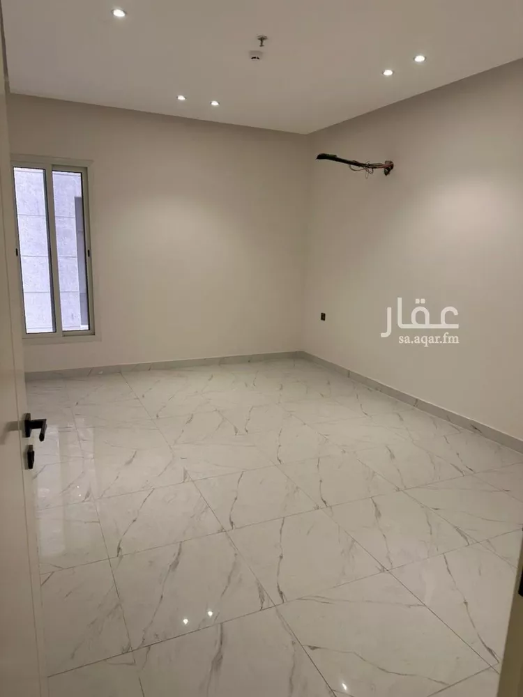 شقة للإيجار في شارع 12ب, حي الحمراء, مدينة الخبر, المنطقة الشرقية صورة 2