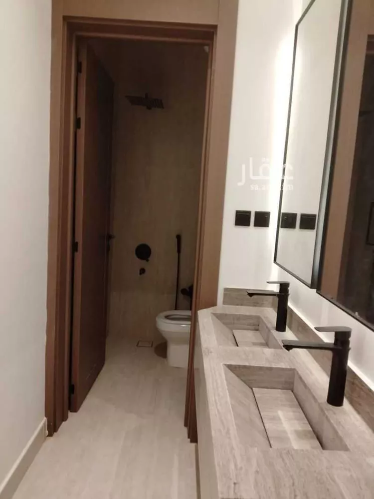 فيلا للإيجار في شارع الرواجي, حي السعادة, مدينة الرياض, منطقة الرياض صورة 2