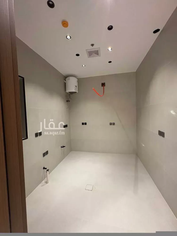 عمارة للبيع في شارع ابن ماجة الفرعي, حي السعادة, مدينة الرياض, منطقة الرياض