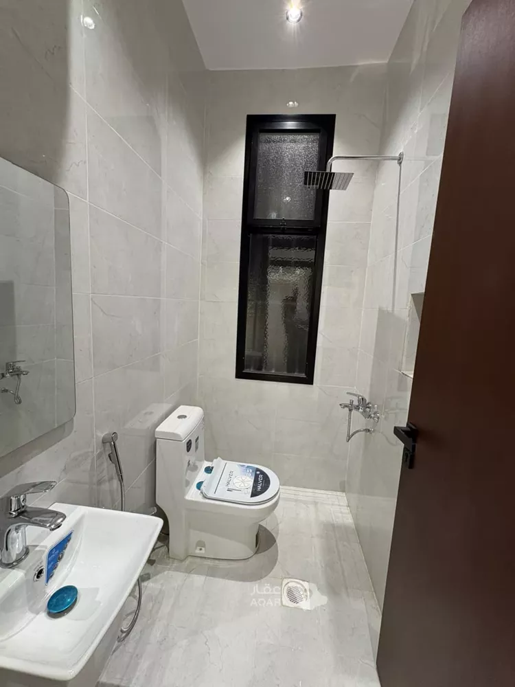 Floor for Sale in Riyadh As Saadah 2