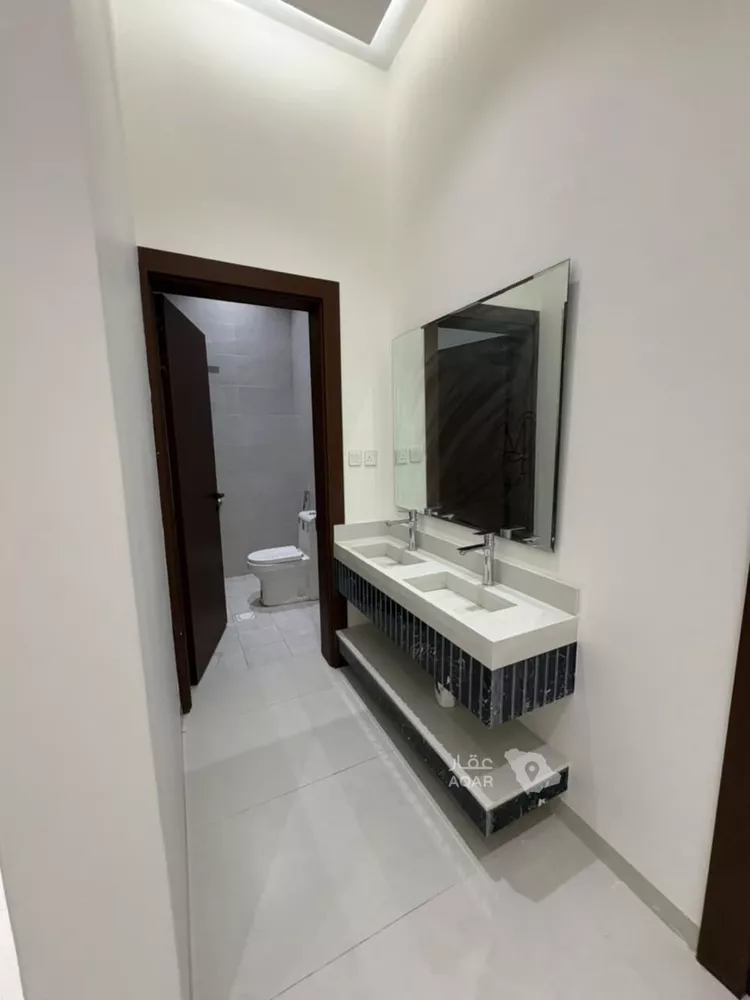 Floor for Sale in Riyadh As Saadah 4