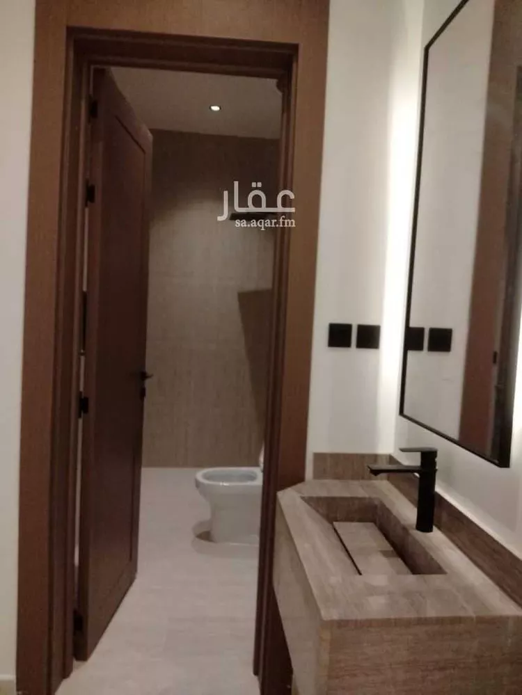 فيلا للإيجار في شارع الرواجي, حي السعادة, مدينة الرياض, منطقة الرياض صورة 3