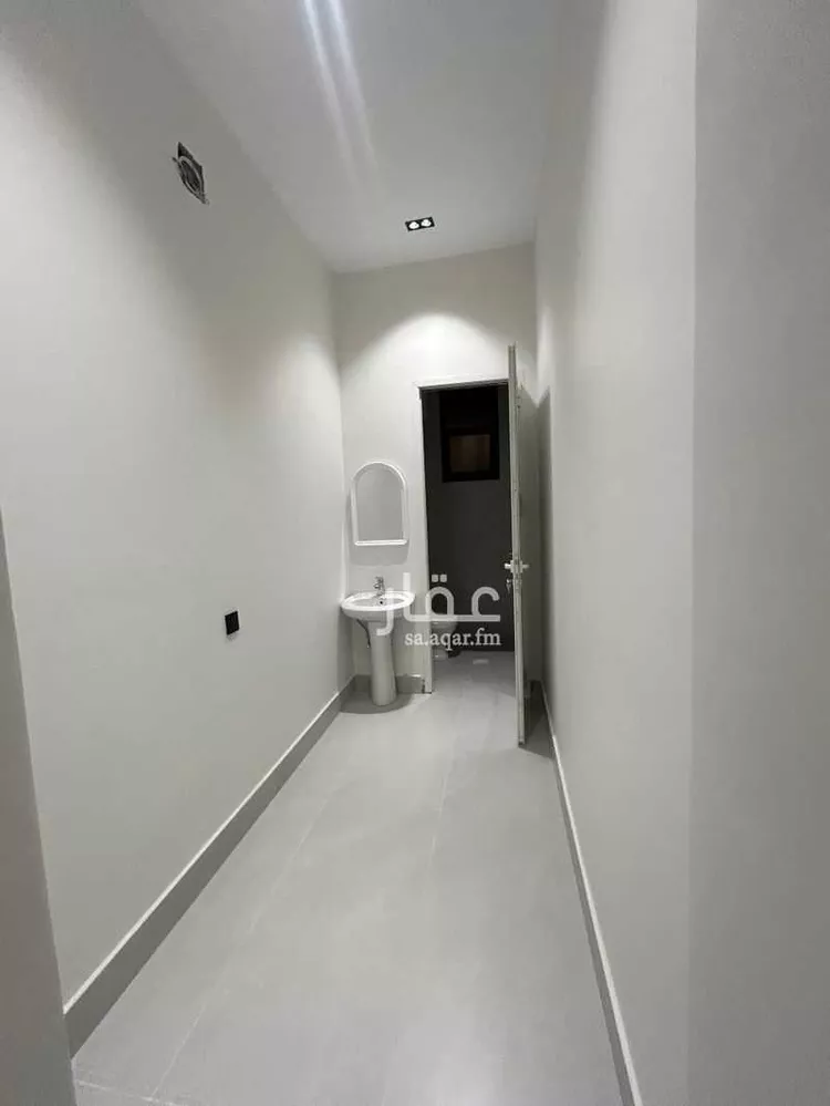 دور للبيع في شارع سهل عكا, حي السعادة, مدينة الرياض, منطقة الرياض صورة 3