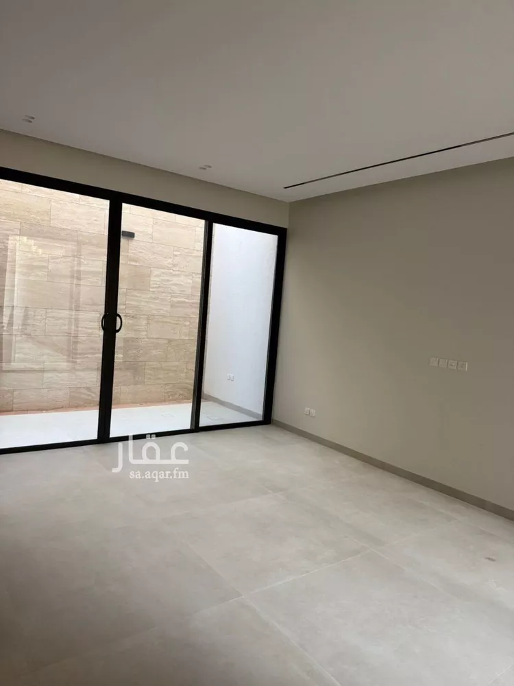 فيلا للبيع في شارع الشقيق, حي الملك سلمان, مدينة الرياض, منطقة الرياض صورة 2