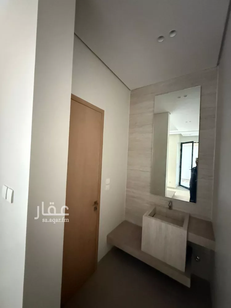 فيلا للبيع في شارع الشقيق, حي الملك سلمان, مدينة الرياض, منطقة الرياض 9