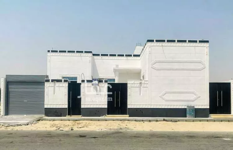 دور للبيع في شارع ابو سفيان بن الحارث ، حي ج7 ، الخفجي ، الخفجي