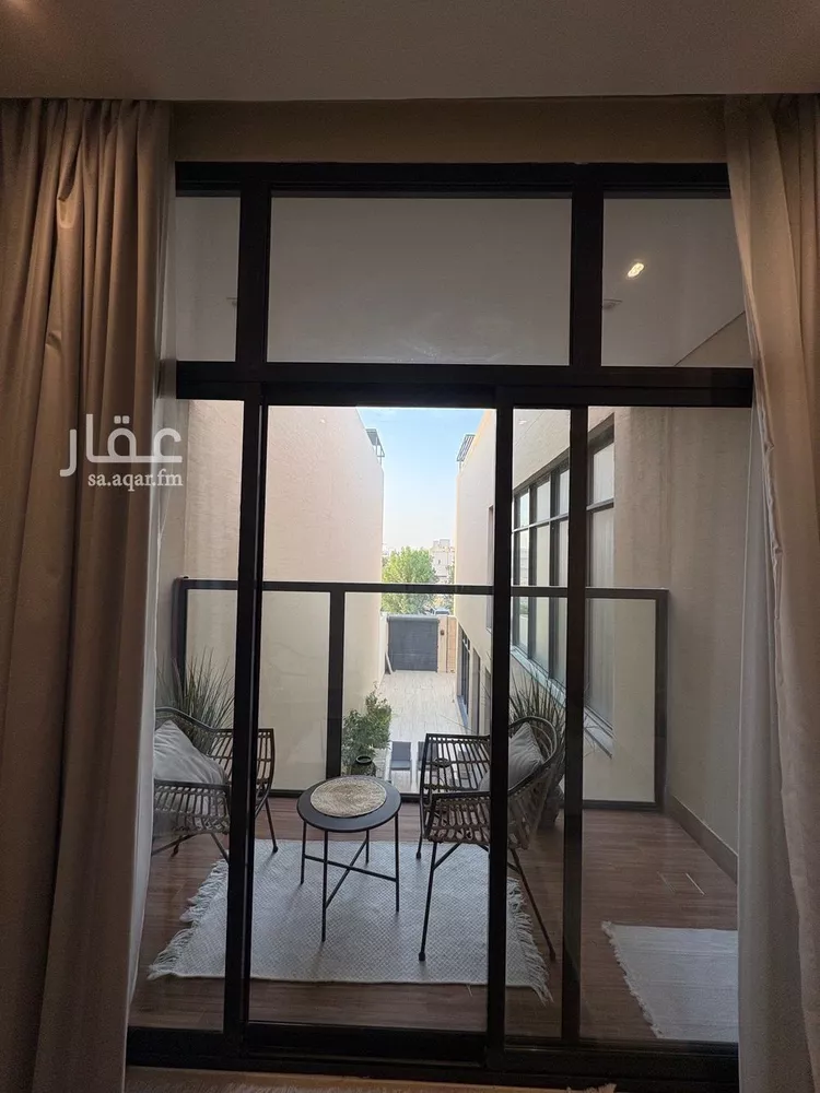 فيلا للإيجار في شارع الحمر, حي العارض, مدينة الرياض, منطقة الرياض صورة 4