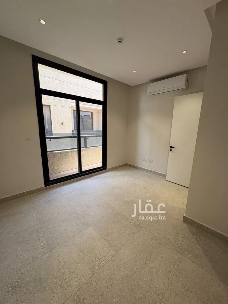 فيلا للإيجار في شارع ابن عبدالغافر النيسابوري, حي العارض, مدينة الرياض, منطقة الرياض صورة 3