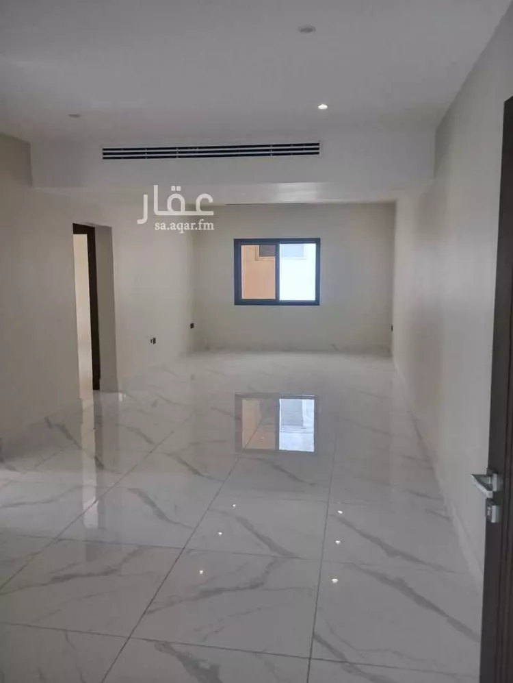 Building for Rent in Al Khobar Al Bandariyah