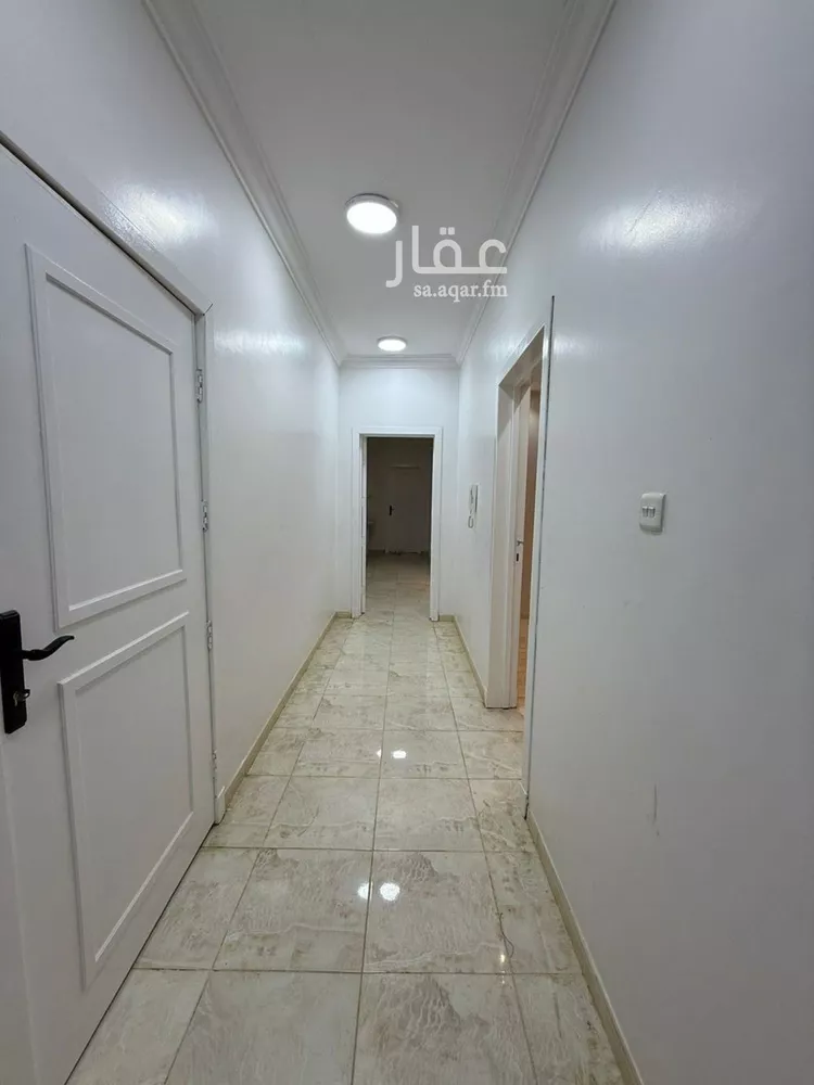 شقة للإيجار في شارع شارع رقم 111, حي ظهرة لبن, مدينة الرياض, منطقة الرياض صورة 2