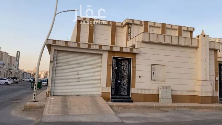 فيلا للبيع في شارع المنذر بن سعيد, حي بدر, مدينة الرياض, منطقة الرياض