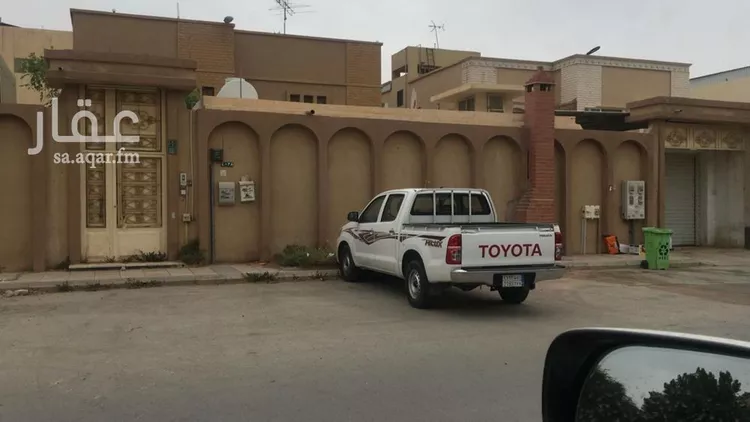 فيلا للبيع في شارع عبدالله بن رشيد, حي الروضة, مدينة الرياض, منطقة الرياض