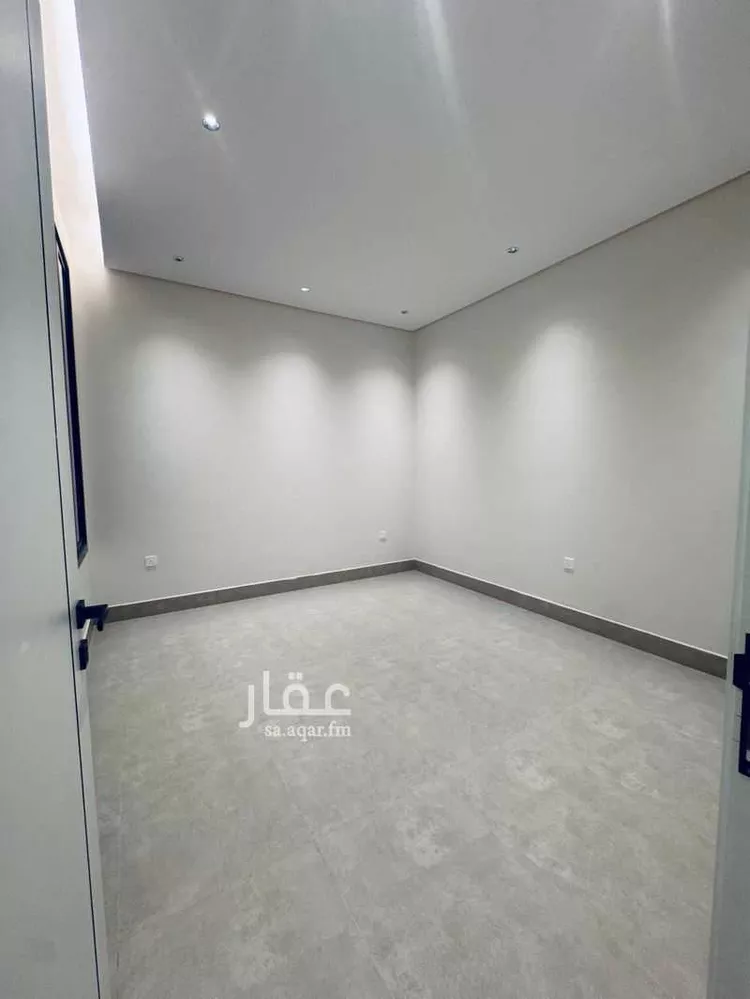 Floor for Sale in Riyadh An Narjis 11
