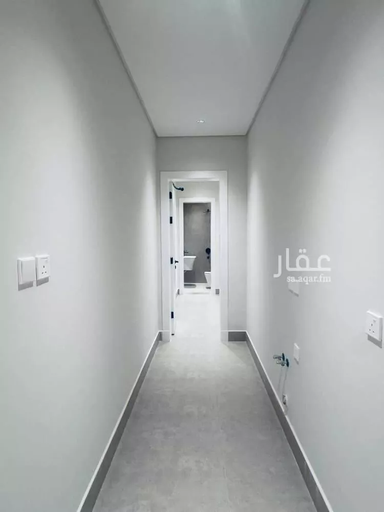 دور للبيع في شارع إسماعيل البزاز, حي النرجس, مدينة الرياض, منطقة الرياض صورة 4