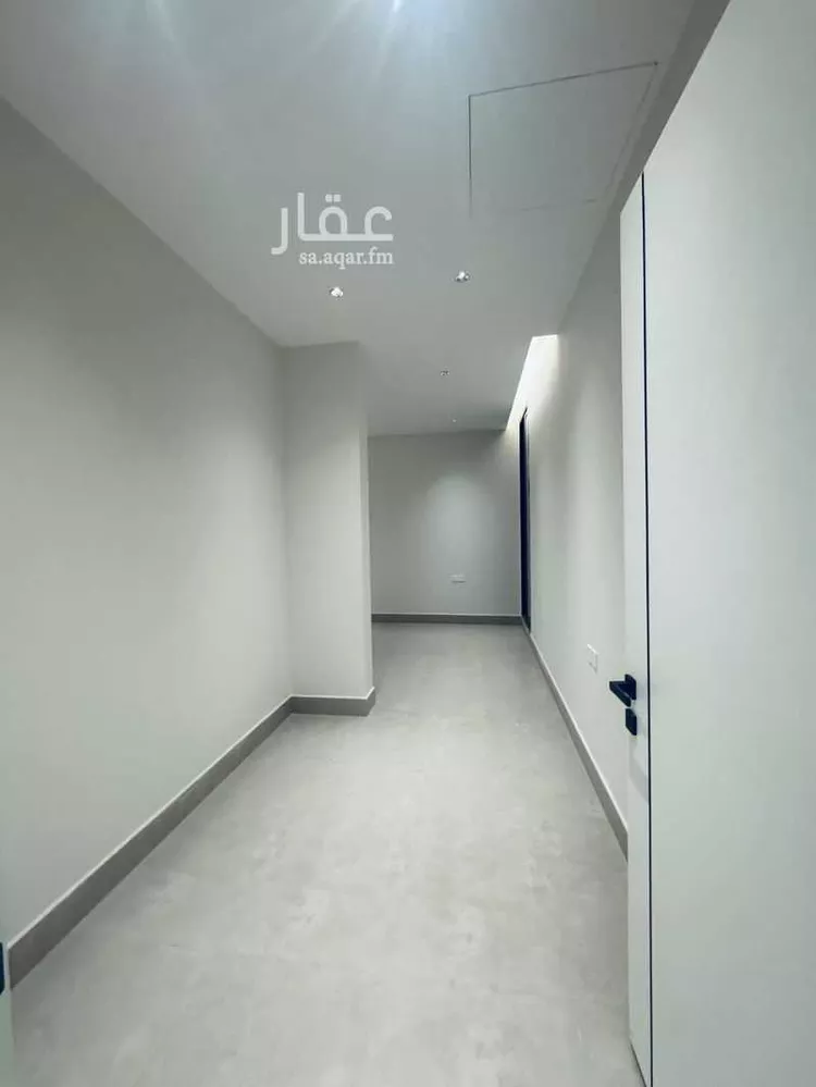 دور للبيع في شارع عثمان بن عفان, حي النرجس, مدينة الرياض, منطقة الرياض 13