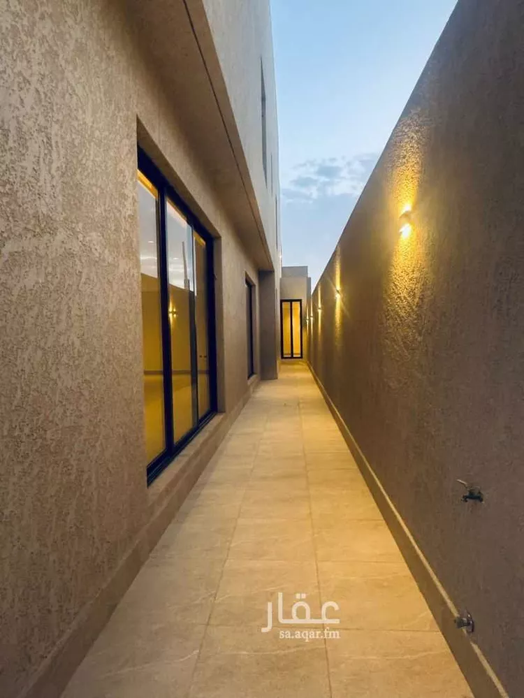 Floor for Sale in Riyadh An Narjis 8
