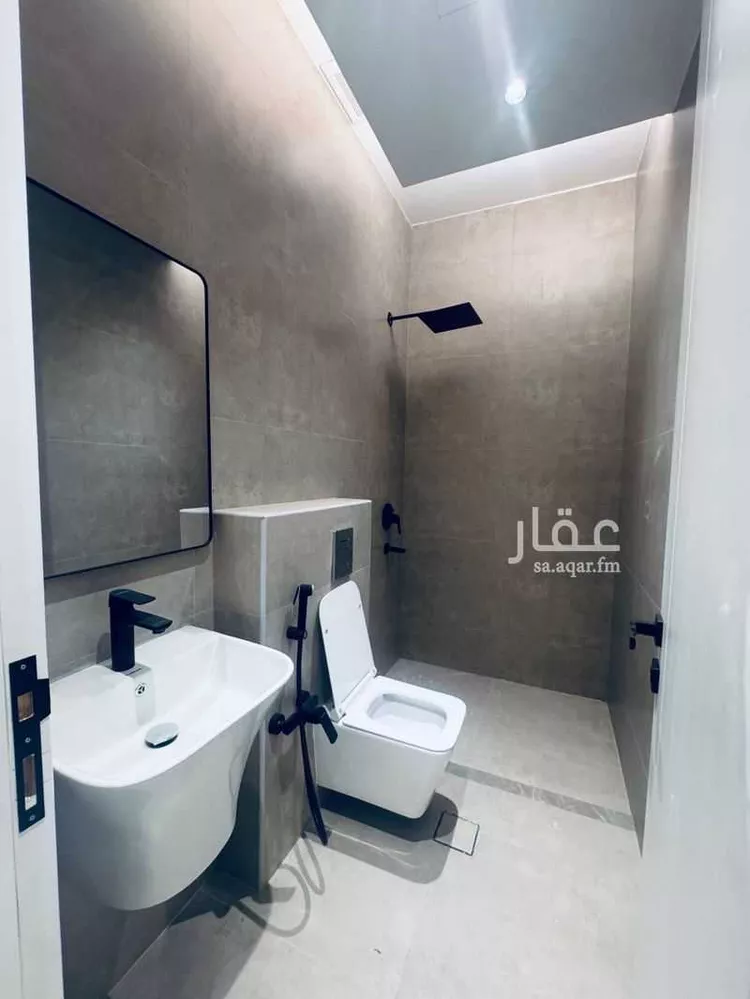 دور للبيع في شارع عثمان بن عفان, حي النرجس, مدينة الرياض, منطقة الرياض 16
