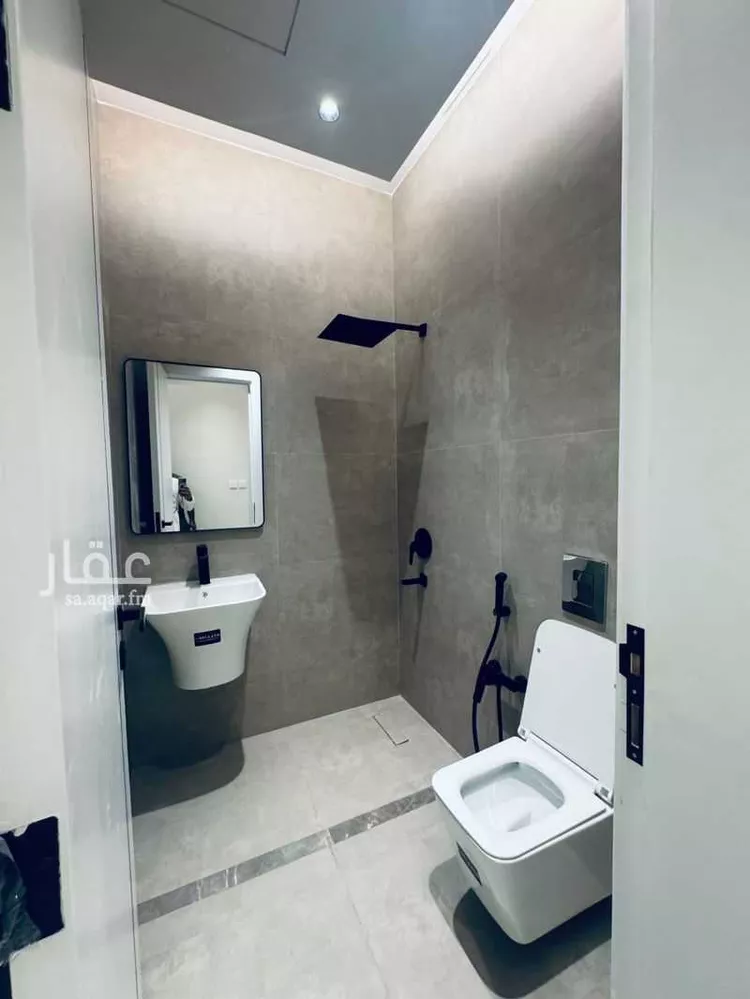 دور للبيع في شارع عثمان بن عفان, حي النرجس, مدينة الرياض, منطقة الرياض 21