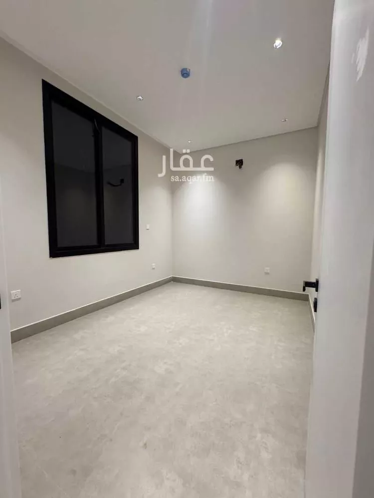 شقة للبيع في شارع عبدالرحمن بن محمد بن مسلمه الانصاري, حي العارض, مدينة الرياض, منطقة الرياض 18