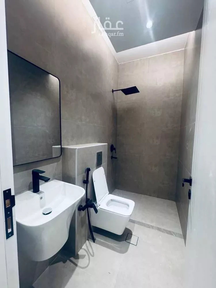 Floor for Sale in Riyadh An Narjis 16