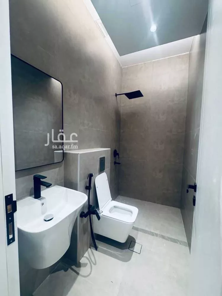 دور للبيع في شارع عثمان بن عفان, حي النرجس, مدينة الرياض, منطقة الرياض 16
