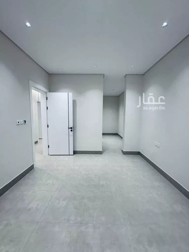 Floor for Sale in Riyadh An Narjis 25