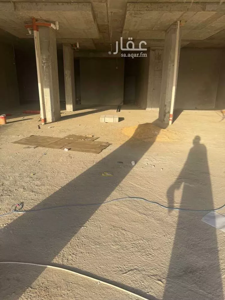 محل للإيجار في شارع انس بن مالك, حي النرجس, مدينة الرياض, منطقة الرياض صورة 2