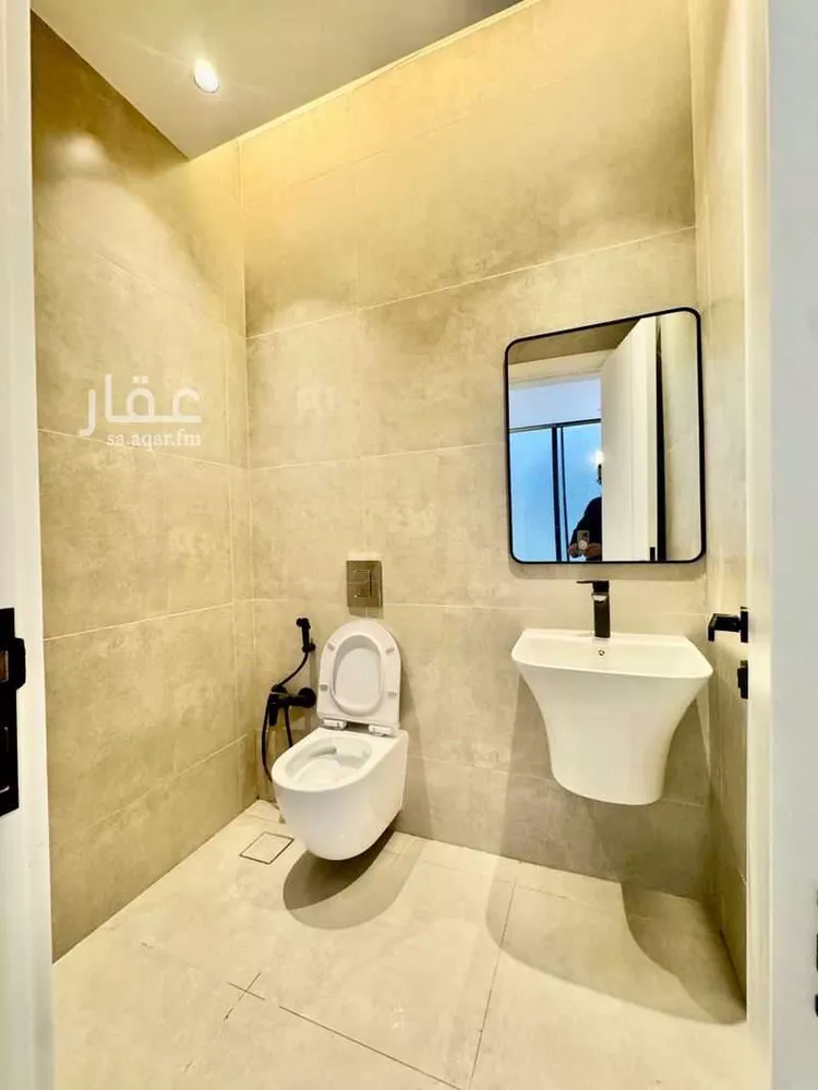 شقة للبيع في شارع عبدالرحمن بن محمد بن مسلمه الانصاري, حي العارض, مدينة الرياض, منطقة الرياض صورة 2