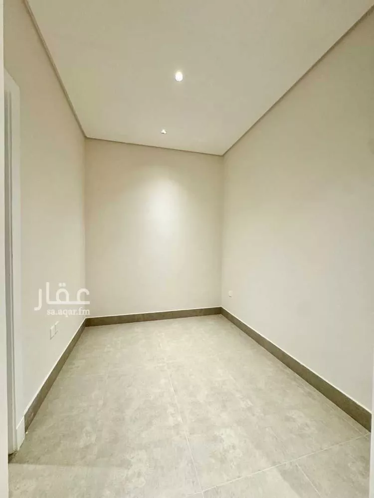 دور للبيع في شارع عثمان بن عفان, حي النرجس, مدينة الرياض, منطقة الرياض 23