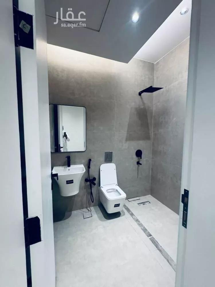 Floor for Sale in Riyadh An Narjis 21