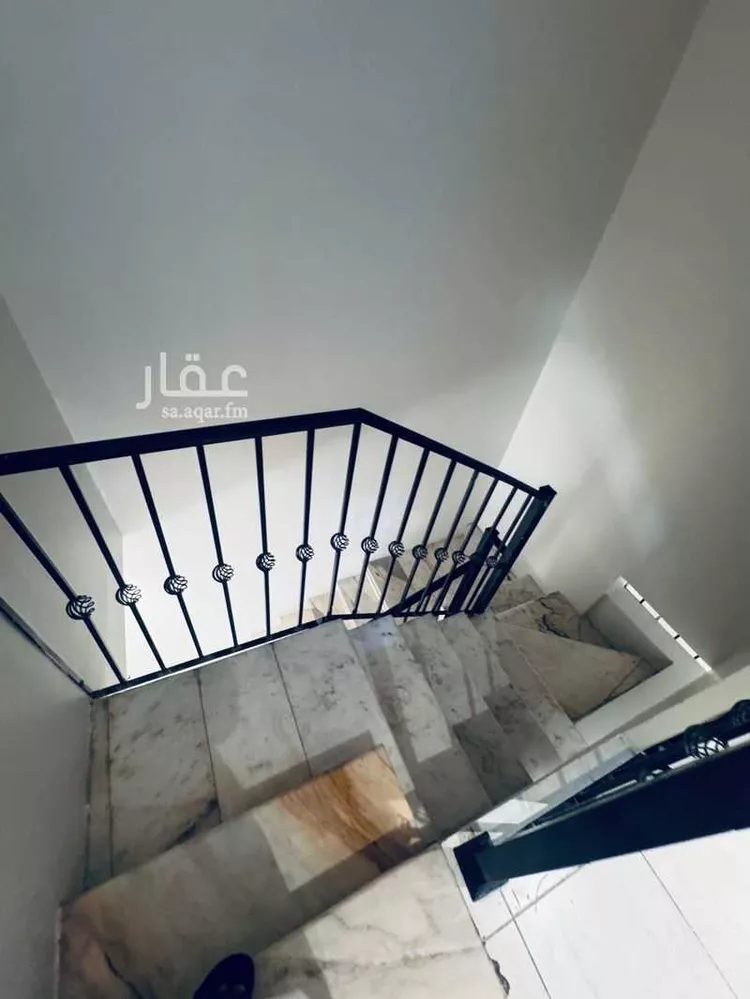 شقة للإيجار في شارع جرير بن عبدالله البجلي, حي مغرزات, مدينة الرياض, منطقة الرياض 15