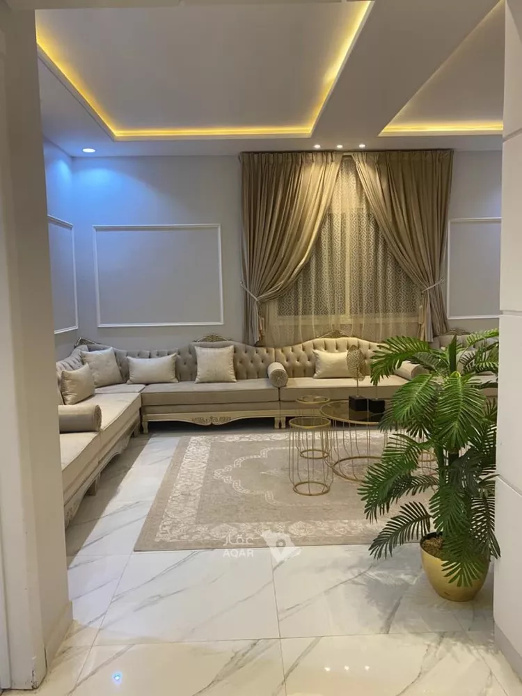 فيلا للبيع في شارع أبي المكارم بن سهل, حي المهدية, مدينة الرياض, منطقة الرياض 6