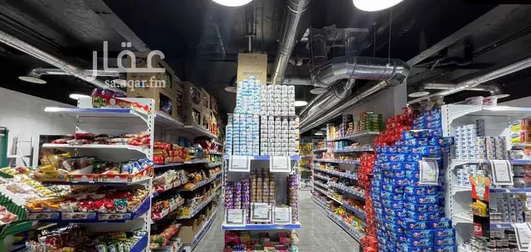 محل للإيجار في شارع الجنادرية, حي الرمال, مدينة الرياض, منطقة الرياض 1 صورة